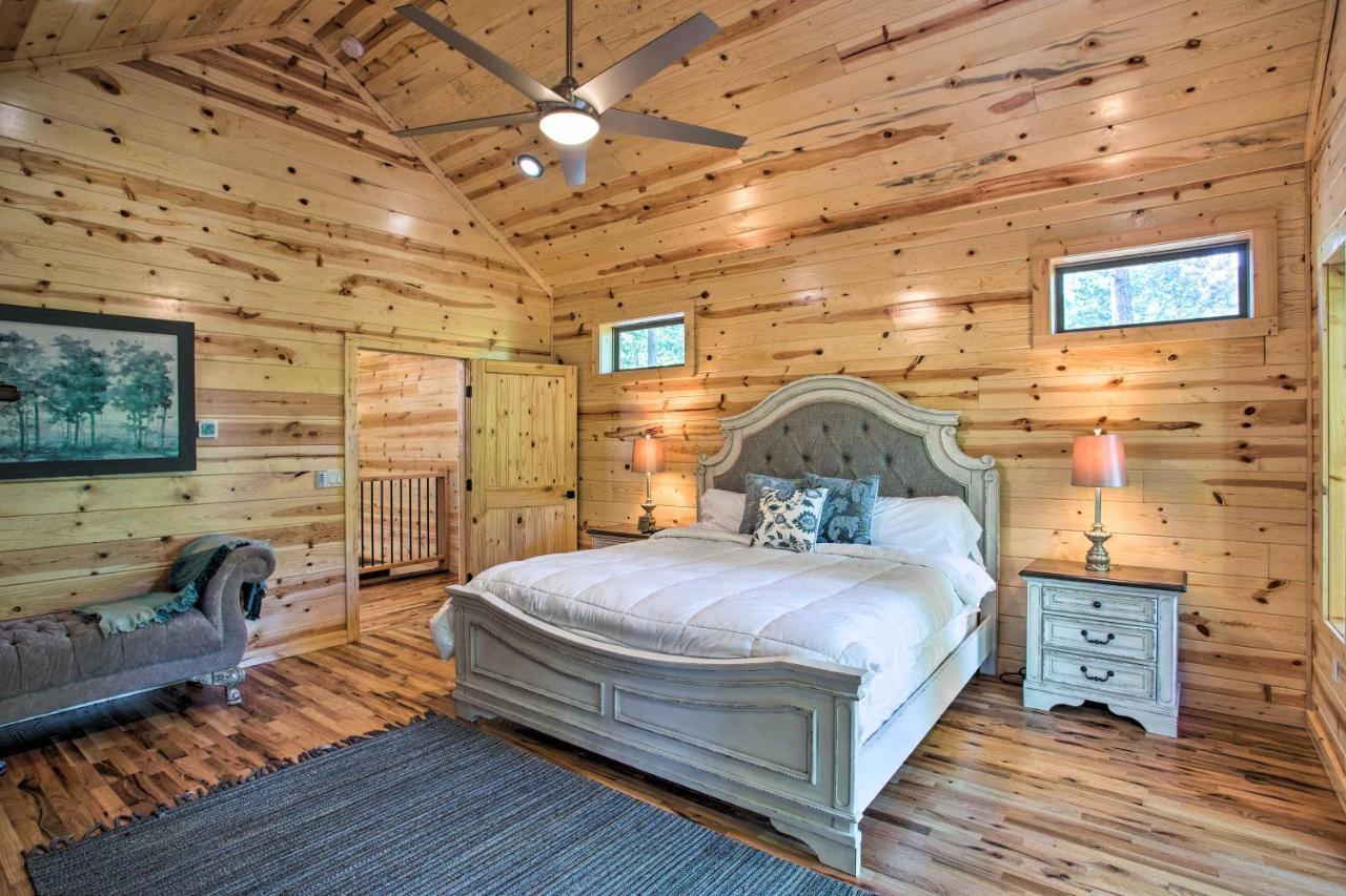 Luxe Broken Bow Cabin Game Room, Fire Pit And Deck! Luaran gambar